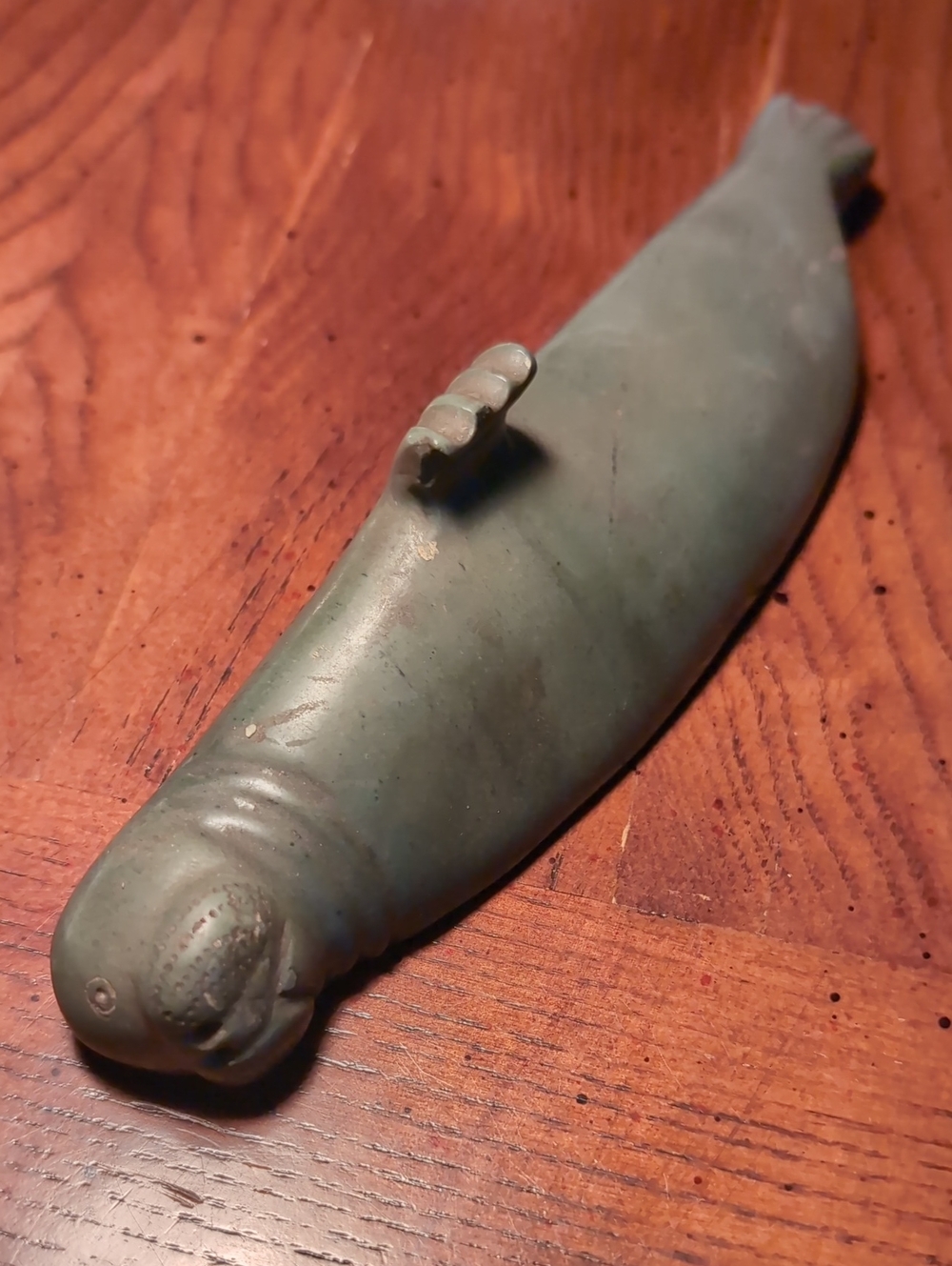 Vintage 8" Carved Inuit Serpentine Stone Seal Walrus Figure Figurine Sculpture